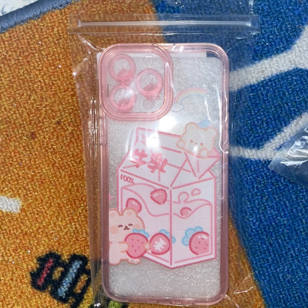 ROWE iPhone 13 pro max case 🎅